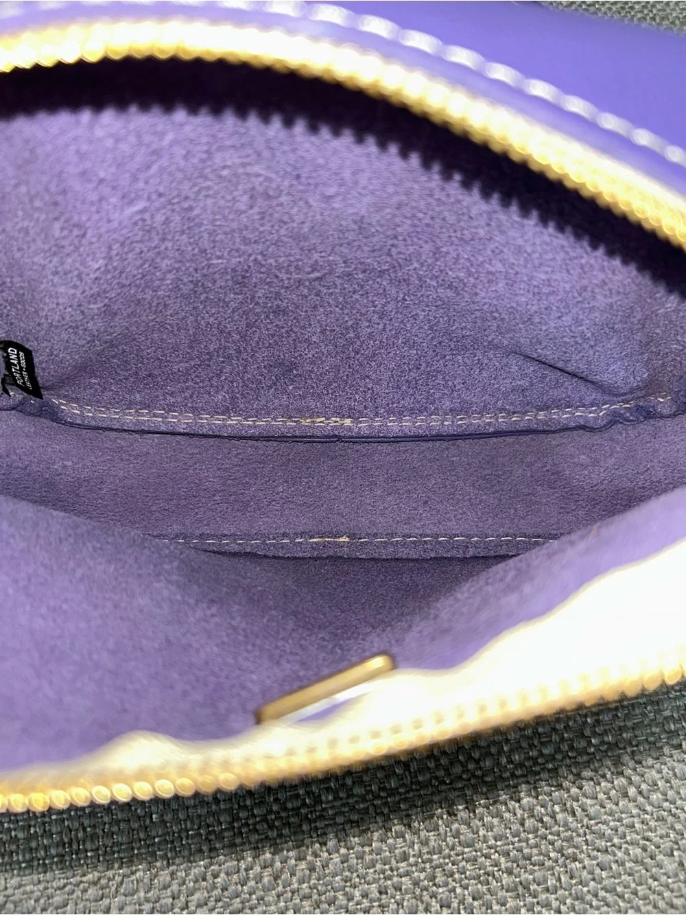 Portland Leather Scarlett Sling Bag- Morning Glory - Picture 5 of 6